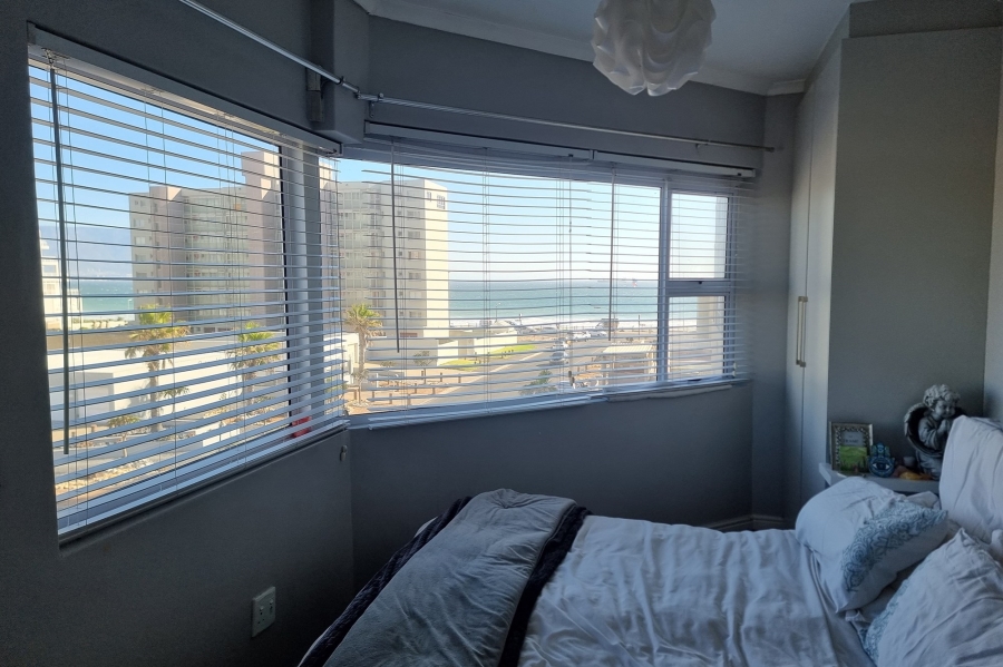 2 Bedroom Property for Sale in Beachfront Western Cape